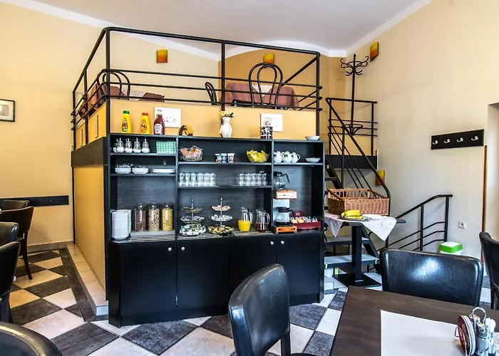 Garni Na Havlíčku Bed & Breakfast 3*